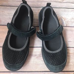 Lands’ End Black Mary Janes